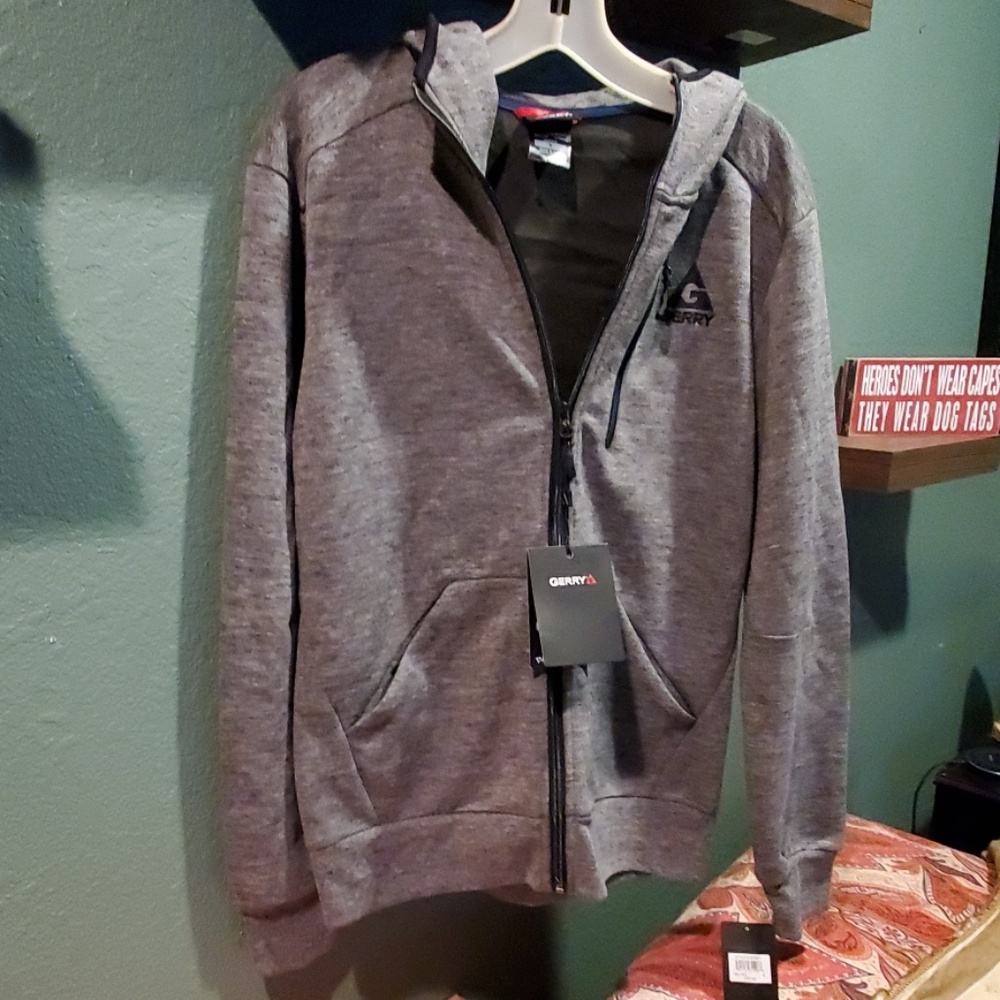 NWT Gerry sweatshirt.